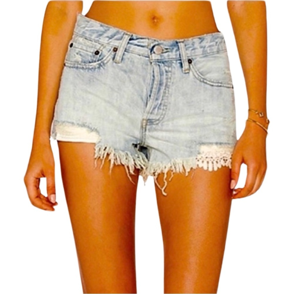 FREE PEOPLE We The Free Daisy Chain Denim Lace Shorts Distressed Boho Size 24 - Picture 1 of 14